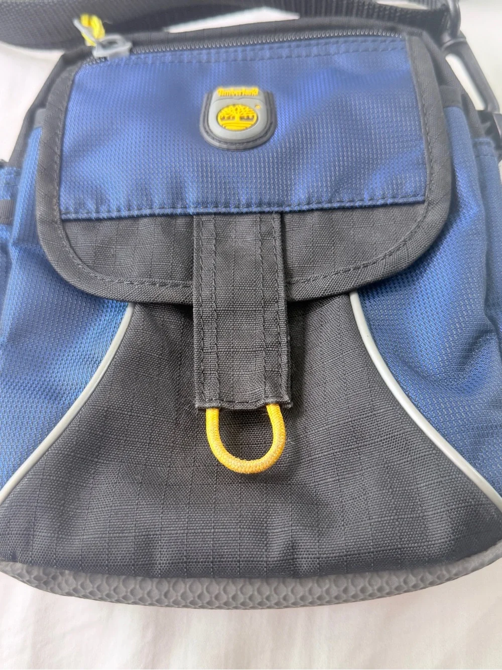 Timberland Blue Black Yellow Solid Crossbody Bag Adjustable Strap Zip Closure